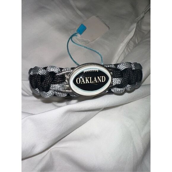 NFL Oakland Raiders Woven Bracelet NIP - Picture 1 of 3